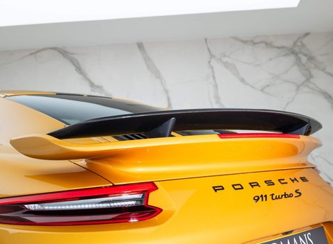 Porsche 911 Turbo S Exclusive Series (991) 43