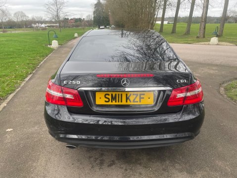 Mercedes-Benz E Class 2.1 E250 CDI BlueEfficiency Sport Tiptronic Euro 5 2dr 14