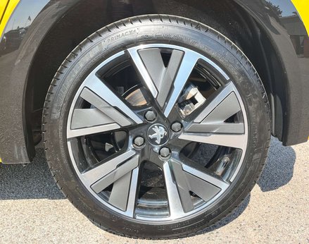 Peugeot 208 1.2 208 GT Line PureTech S/S 5dr 13