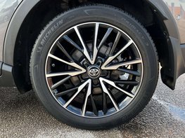 Toyota C-HR 2.0 C-HR Excel HEV CVT 5dr 14