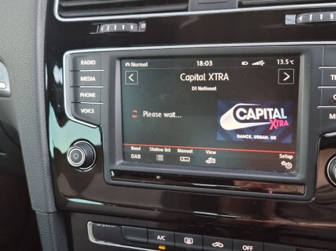 Volkswagen Golf R LINE EDITION TDI BLUEMOTION TECHNOLOGY 54