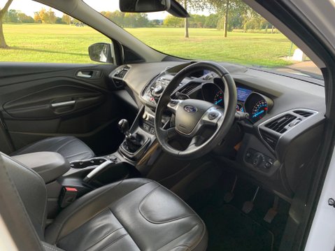 Ford Kuga TITANIUM X 20