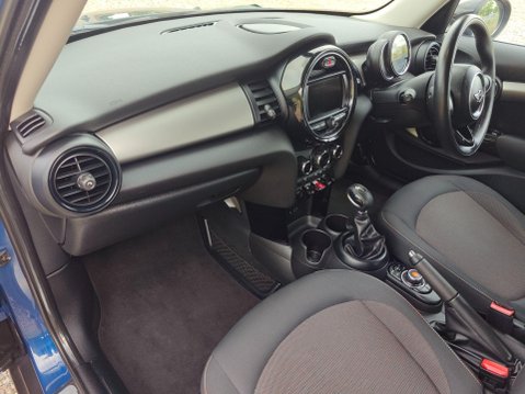 Mini Hatch 1.5 Cooper Auto Euro 6 (s/s) 5dr 20
