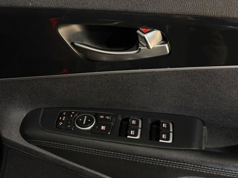 Kia Sorento CRDI KX-3 ISG 24