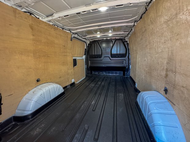 Ford Transit Custom LWB L2H1 Low Roof Limited 300 Air Con 136ps Sensors EURO 6 7