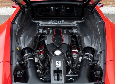 Ferrari 488 Pista 37