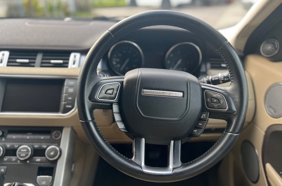 Land Rover Range Rover Evoque 2.2 SD4 PURE TECH 25