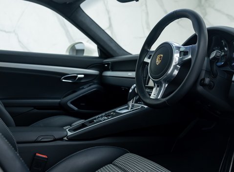 Porsche 911 50TH ANNIVERSARY EDITION 13