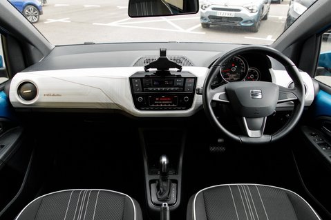 SEAT Mii BASE 3