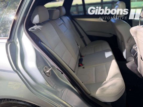 Mercedes-Benz C Class 1.6 C180 AMG Sport BlueEfficiency Auto 5dr 27