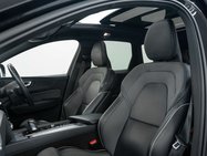 Volvo XC60 2.0 XC60 R-Design Pro T8 Recharge AWD Auto 4WD 5dr 3