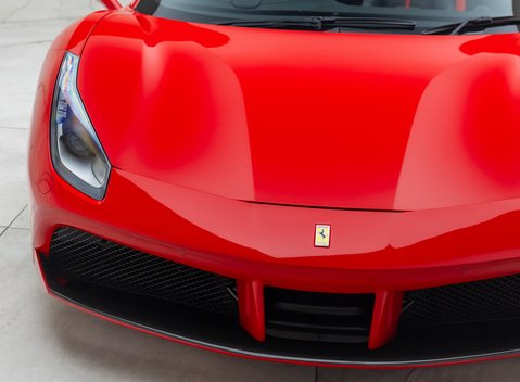 Ferrari 488 SPIDER 30