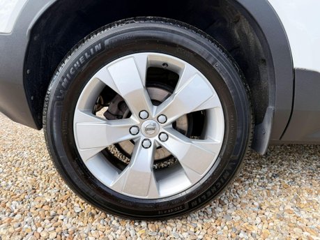 Volvo XC40 2.0 D3 Momentum Pro Auto Euro 6 (s/s) 5dr 14