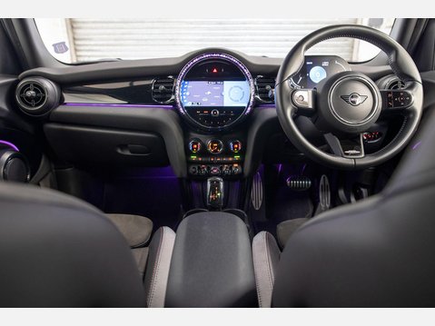 Mini Hatch 1.5 Cooper Sport Steptronic Euro 6 (s/s) 5dr 2