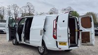 Ford Transit Custom 2.0 300 EcoBlue Limited Panel Van 5dr Diesel Manual L2 H1 Euro 6 (s/s) (130 9