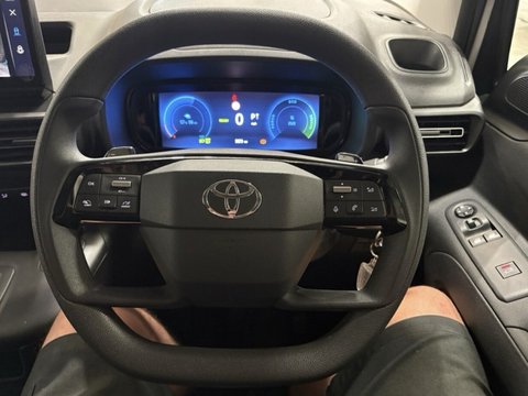 Toyota Proace City L2 ICON 15