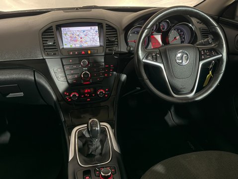 Vauxhall Insignia SE NAV CDTI 13