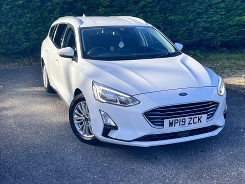 Ford Focus 1.0T EcoBoost Titanium Euro 6 (s/s) 5dr 8