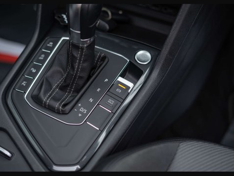Volkswagen Tiguan 1.5 Tiguan R-Line TSi Evo Semi-Auto 5dr 31