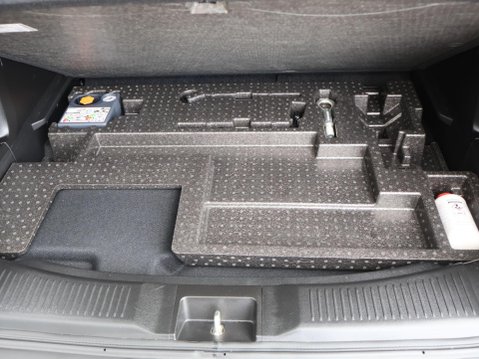 Suzuki S-Cross 1.5h Ultra AGS Auto ALLGRIP Euro 6 (s/s) 5dr 33