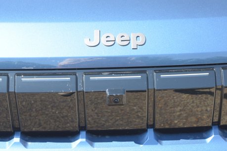 Jeep Compass 1st Edition ED E-Hybrid 9