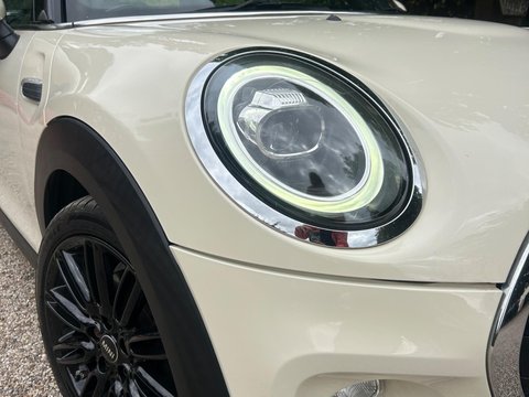 Mini Convertible 1.5 Cooper Euro 6 (s/s) 2dr 40