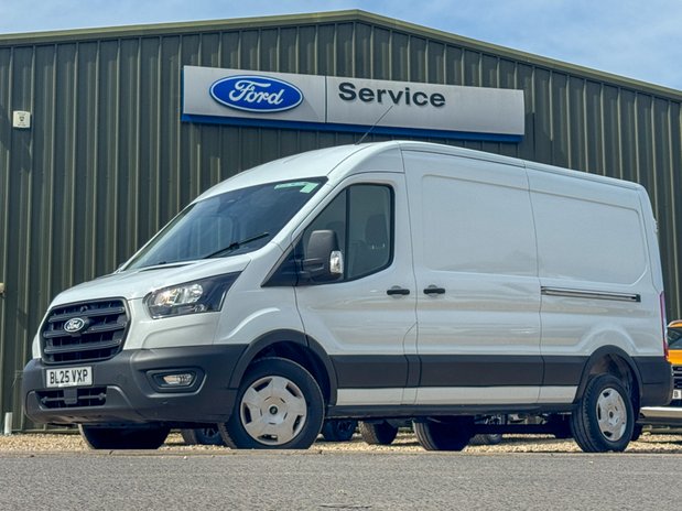 Ford Transit LWB L3H2 Medium Roof Trend 350 Air Con Camera Sensors EURO 6 1