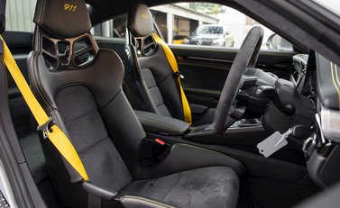 Porsche 911 (991.2) Carrera T 12
