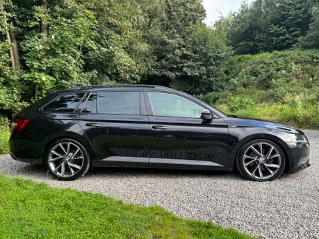 Skoda Superb 2.0 Superb SportLine+ TDI Semi-Auto 5dr