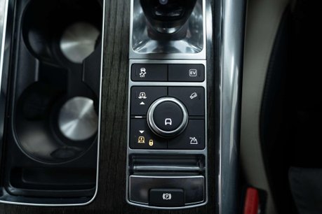 Land Rover Range Rover Sport 2.0 Range Rover Sport Autobiography Dynamic PHEV Auto 4WD 5dr 39