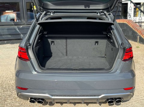 Audi S3 2.0 TFSI Sportback 5dr Petrol S Tronic quattro Euro 6 (s/s) (310 ps) 32