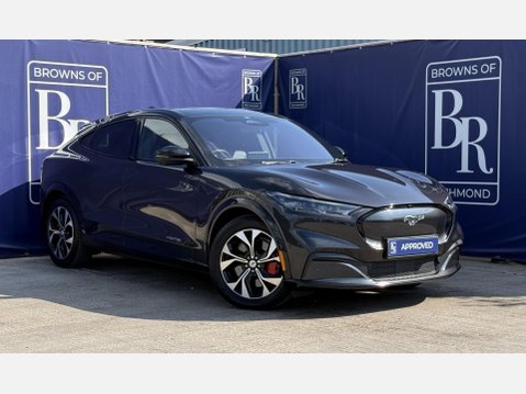 Ford Mustang Mach-E Extended Range 91kWh SUV 5dr Electric Automatic AWD (351 ps) 1