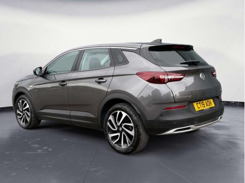 Vauxhall Grandland X 1.2 Grandland X Elite Nav T S/S Auto 5dr 3
