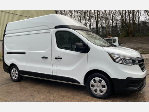 Renault Trafic 2.0 dCi Blue LH30 Business Panel Van 5dr Diesel Manual L2 H2 Euro 6 (s/s) ( 6