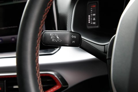 SEAT Arona TSI FR SPORT DSG 17