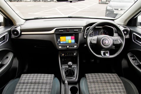 MG ZS EXCITE 3