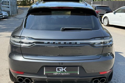 Porsche Macan PDK - 21" TURBO WHEELS -PAN ROOF -BOSE -PASM -CAMERA -£15K EXTRAS  8