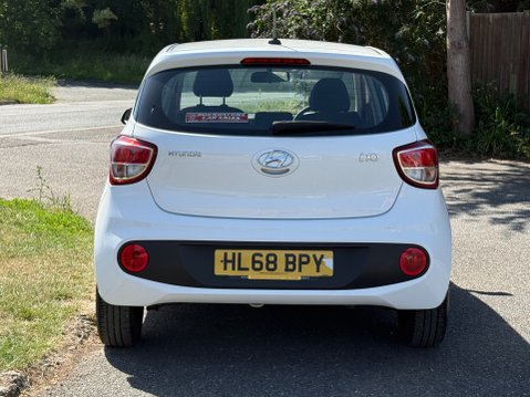 Hyundai i10 SE AUTOMATIC 5