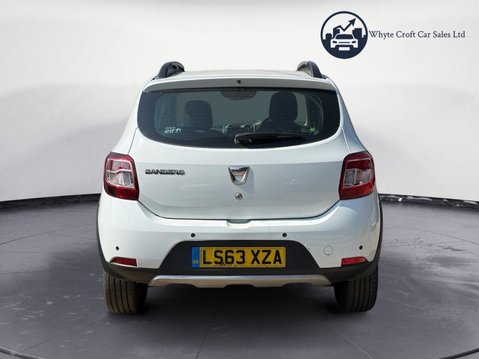 Dacia Sandero Stepway 0.9 TCe Laureate Euro 5 5dr 6