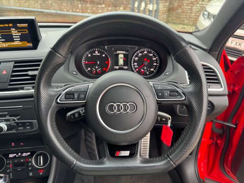 Audi Q3 TDI QUATTRO BLACK EDITION 14