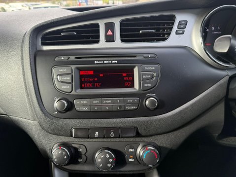 Kia Ceed 1.6 CRDi 2 Auto Euro 5 5dr 15