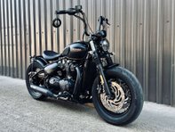 Triumph Bonneville 1.2 Bonneville Bobber Black 19