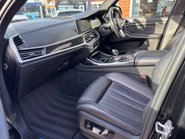 BMW X7 XDRIVE40D M SPORT MHEV 9