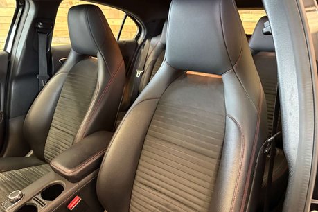 Mercedes-Benz A Class 1.6 A160 AMG Line (Executive) Hatchback 5dr Petrol 7G-DCT Euro 6 (s/s) (102 76