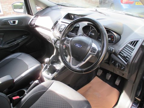 Ford Ecosport 1.0T EcoBoost Titanium 2WD Euro 5 (s/s) 5dr 17