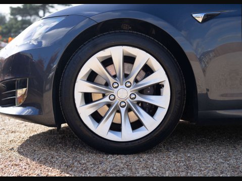 Tesla Model S ModeL S 75D 4WD 5dr 27