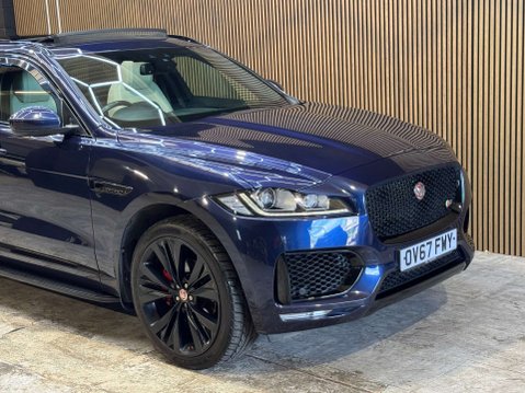 Jaguar F-Pace 3.0 F-PACE V6 S AWD D Auto 4WD 5dr 20
