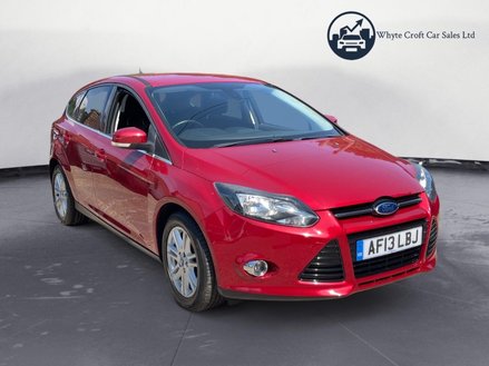 Ford Focus 1.0T EcoBoost Titanium Euro 5 (s/s) 5dr