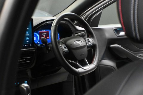 Ford Focus 1.0 Focus ST-Line X mHEV Auto 5dr 4