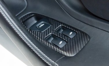 McLaren 570S Spider 29